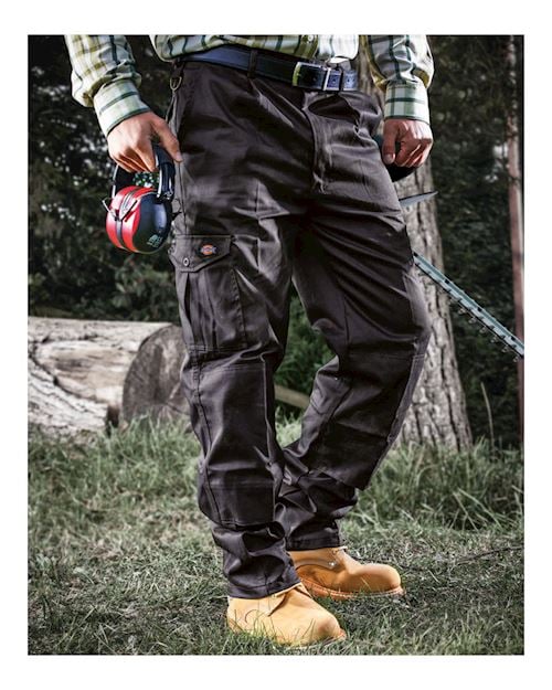 Redhawk Trouser By Dickies. Cargo Style With Kneepad Pockets.
